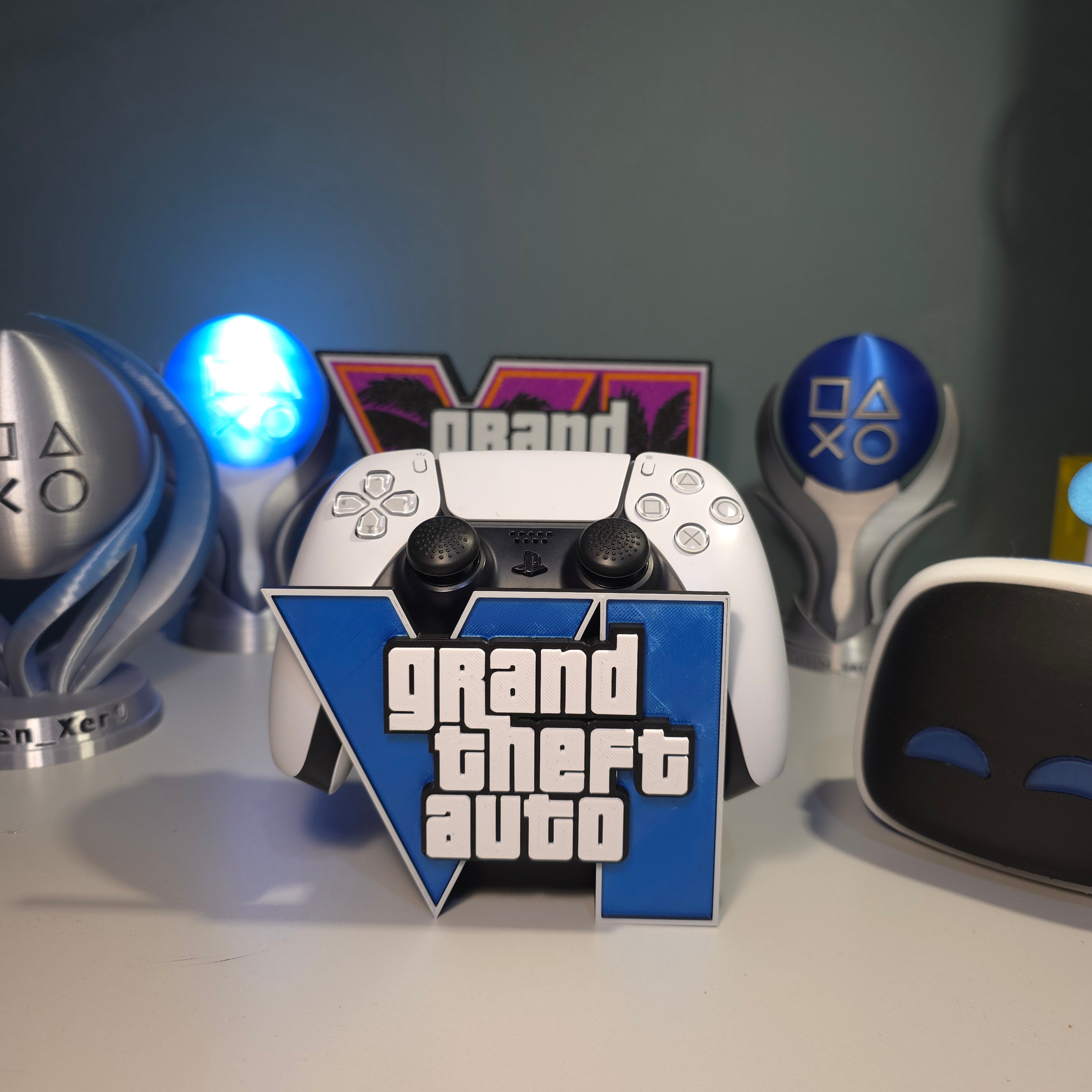 GTA 6 Universal Controller Stand - PS5, Xbox, Nintendo Switch Holder - Grand Theft Auto 6 VI Gaming Gift
