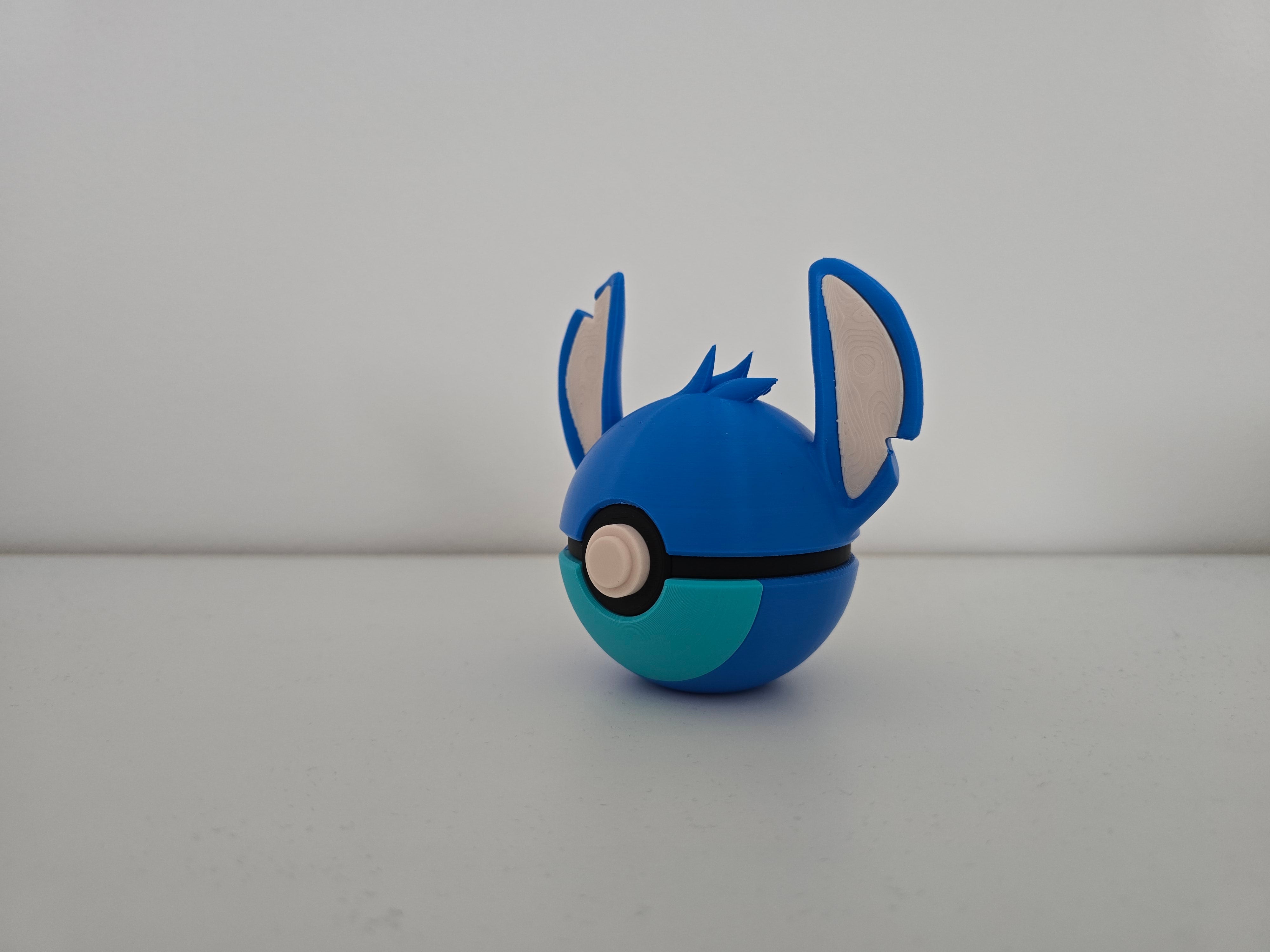 Stitch Pokeball Collector’s Edition | Pokeball Fan Art