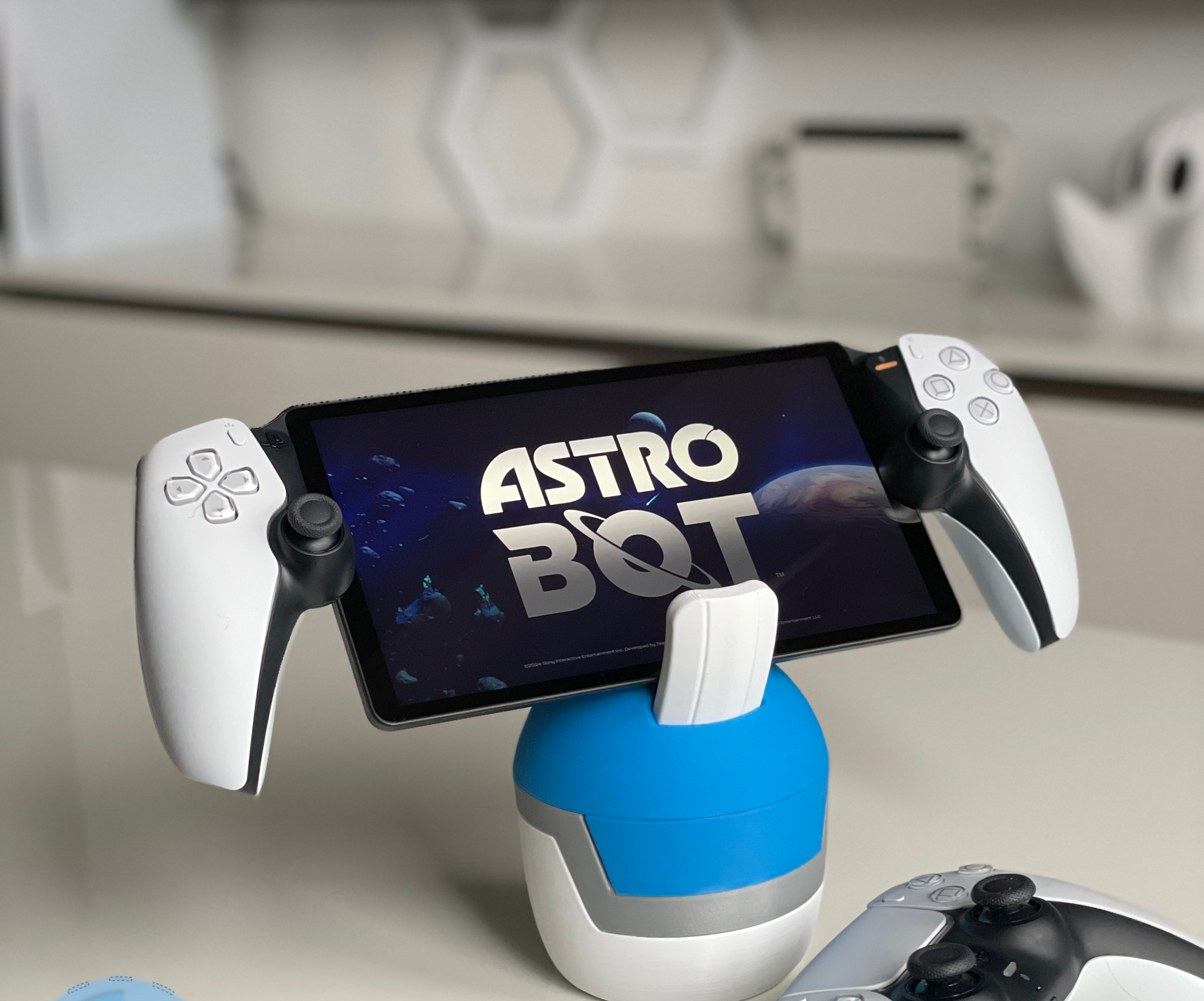 Astro Bot Controller Stand Hand Version - Playstation 5 Dualsense and Portal Holder Astrobot - Gift Idea - Birthday - Christmas Present