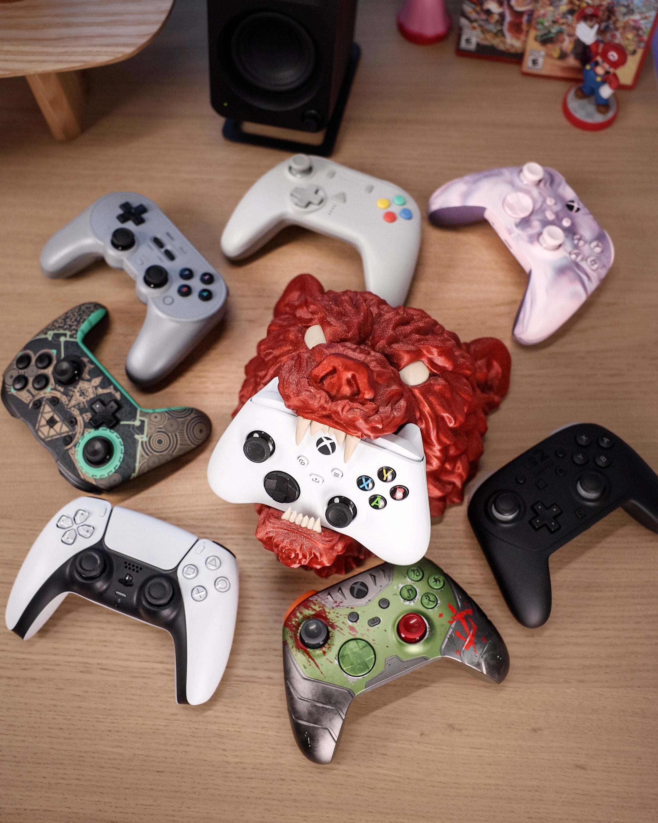 Bear Controller Stand โ Xbox, PlayStation, Nintendo Switch Holder โ Gamer Desk Decor โ Unique Gift for Gamers