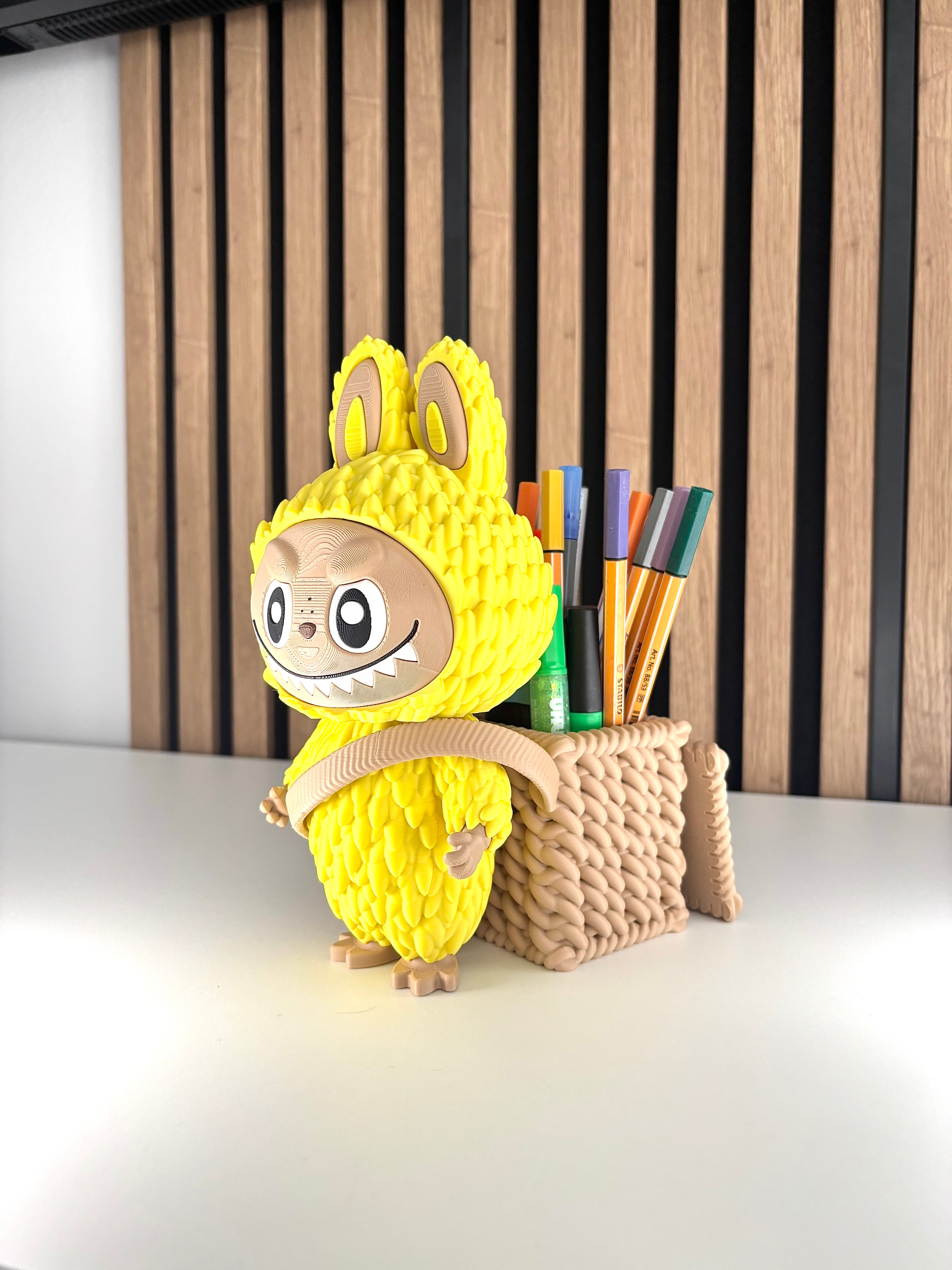 Labubu Doll Desk Organizer – Pop Mart Style Pencil Holder, Cute Monster Back-to-School Desk Friend