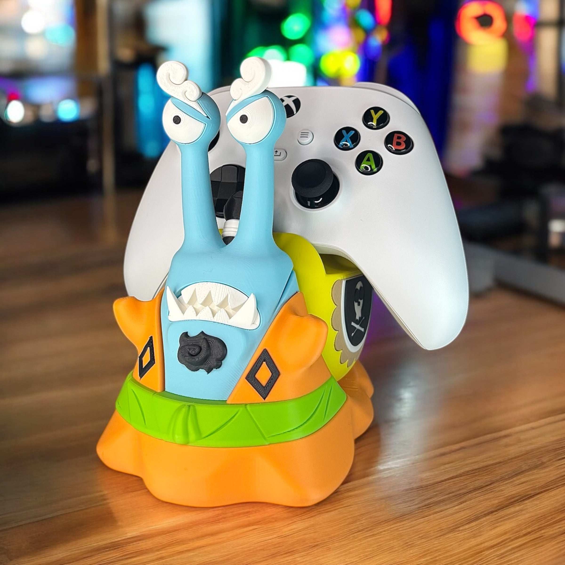 DIY Anime Xbox Controller Stand "Jinbe" Inspired from One Piece