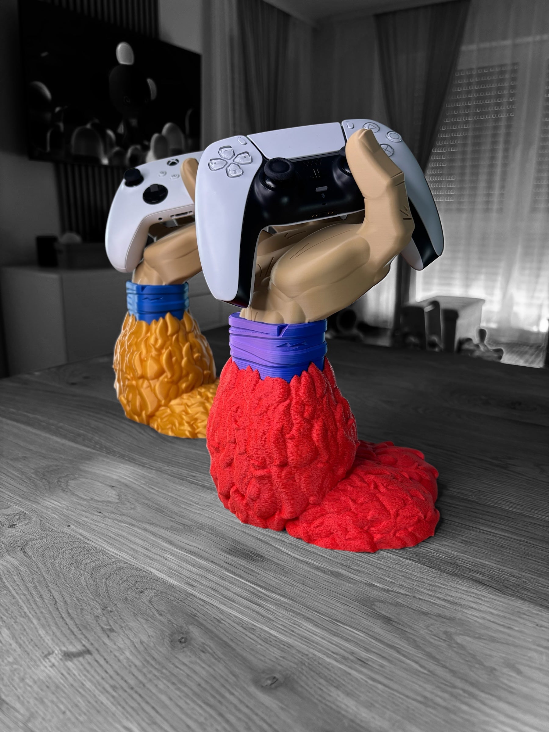 Goku SSJ4 from Dragonball Gaming Controller Stand