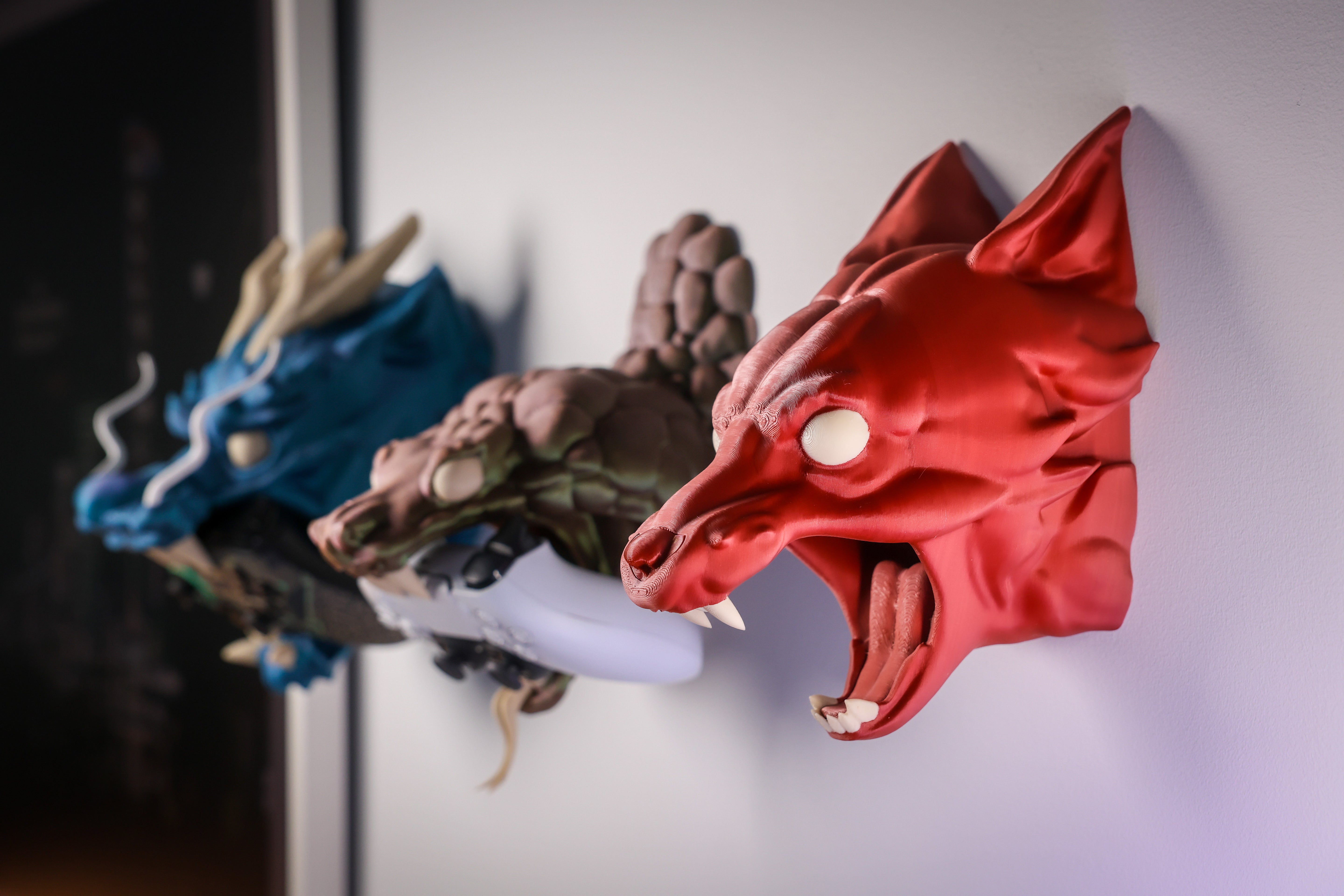 Wolf Controller Stand