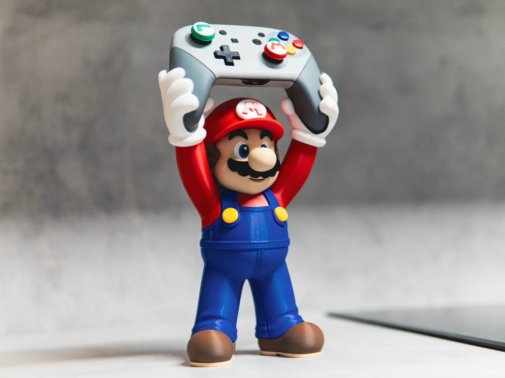 Super Mario Controller Holder - Nintendo Switch Pro & PS5 DualSense Controller Stand, Gaming Desk Accessory, Gamer Gift, Mario Figure Controller Mount