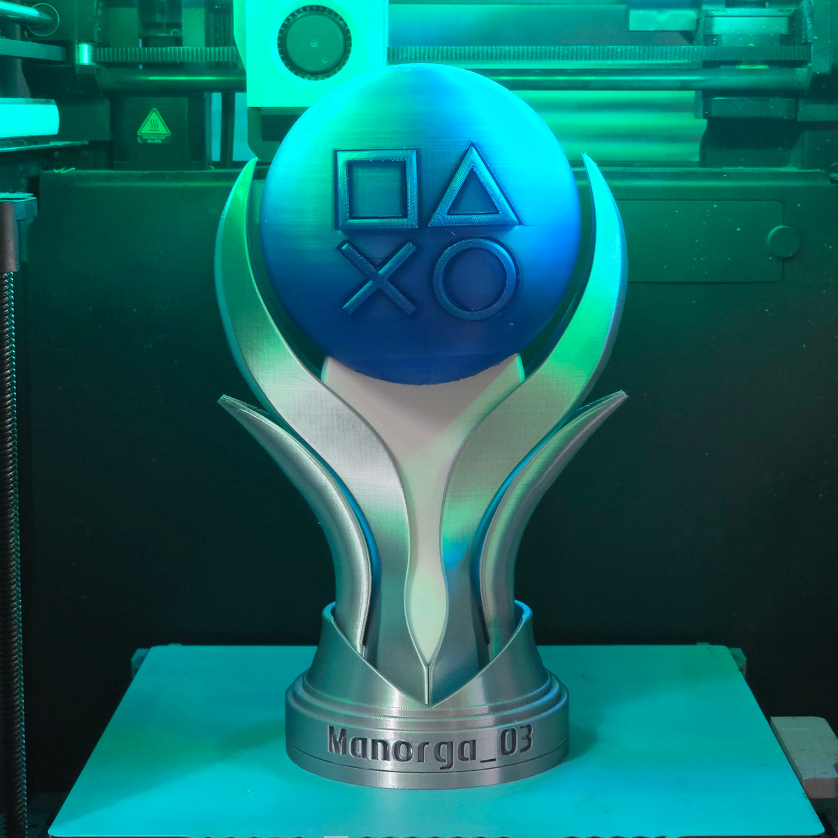 PS5 Platinum Trophy Replica
