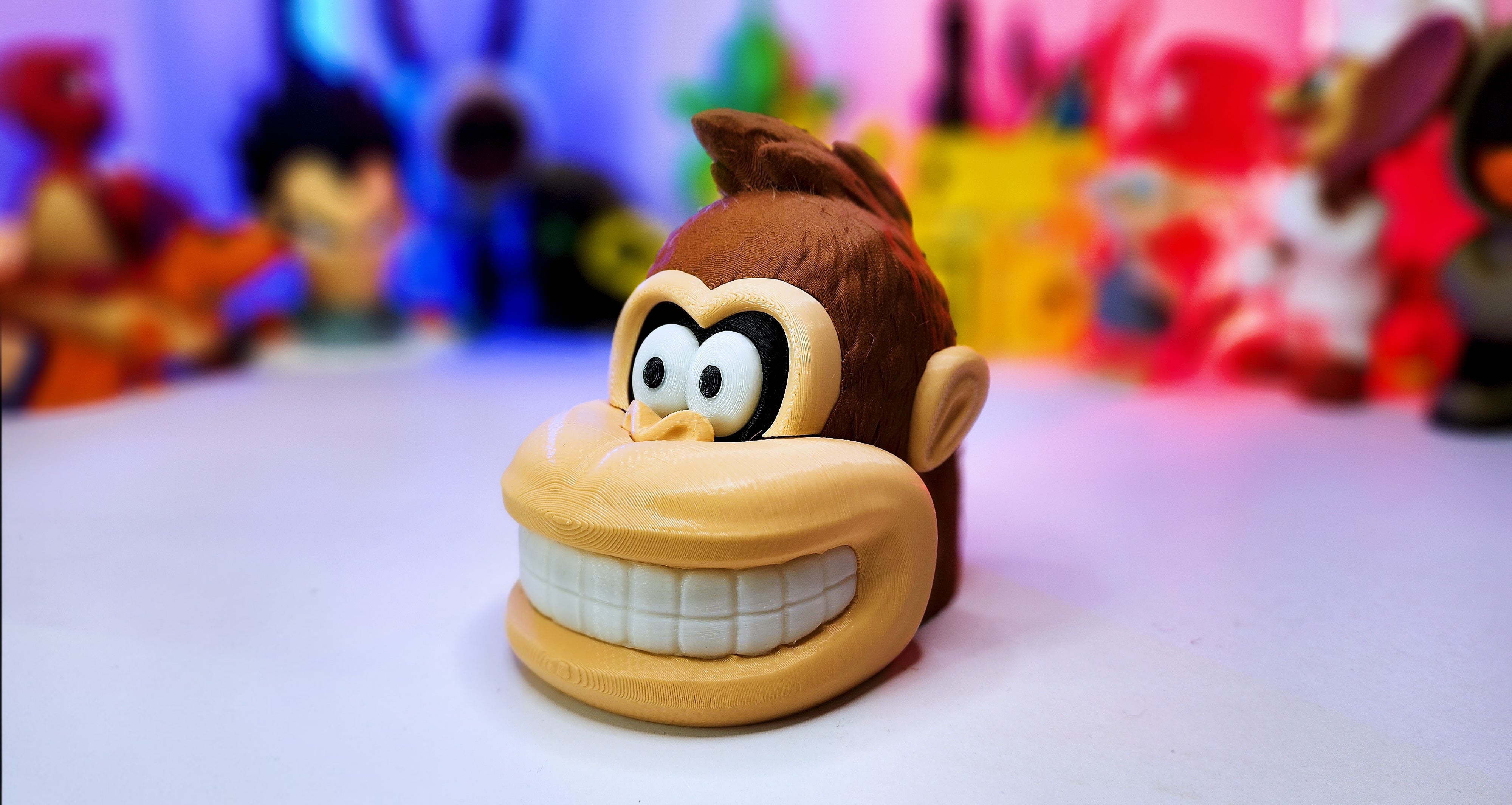 Donkey Kong Controller Holder & Echo Dot Stand – Nintendo, PlayStation, Xbox Compatible – Funny Game Room Decor