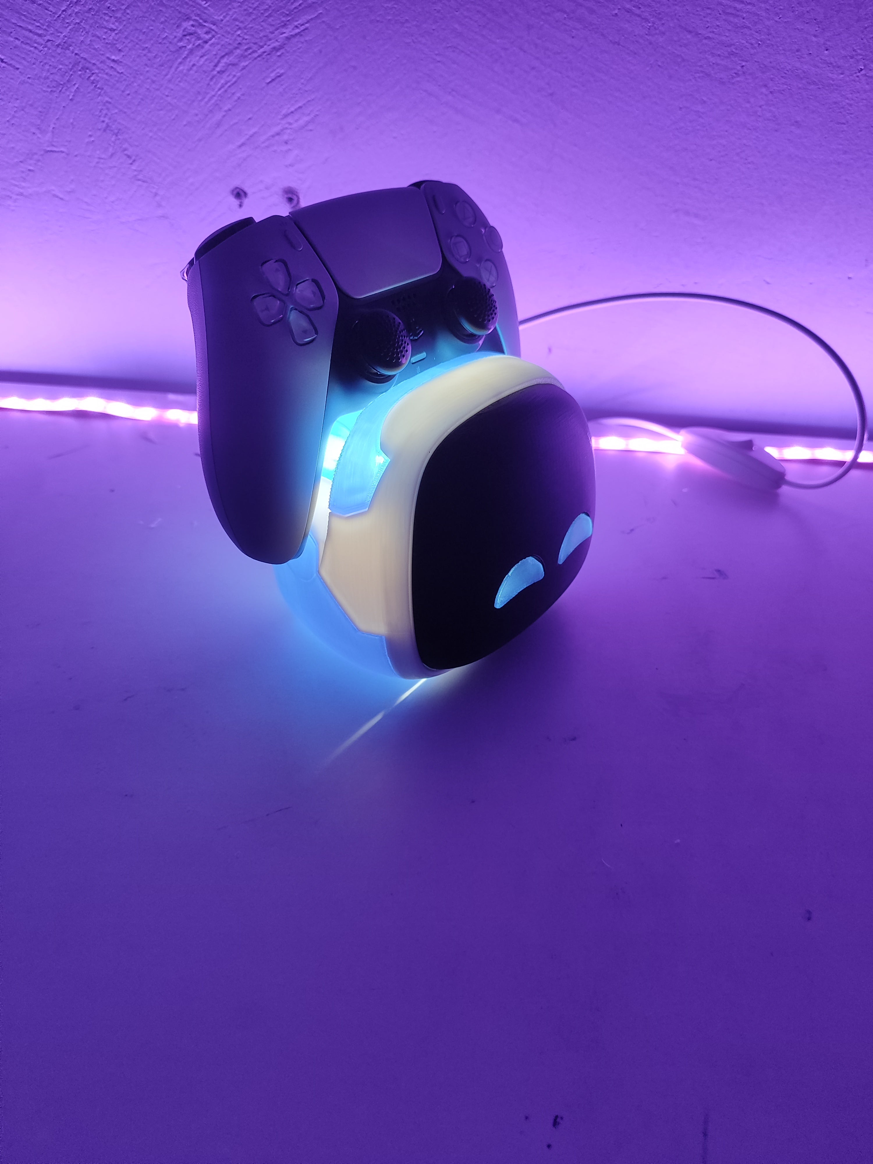 Astro Bot LED Light with PlayStation 5 DualSense Controller Stand - Front View