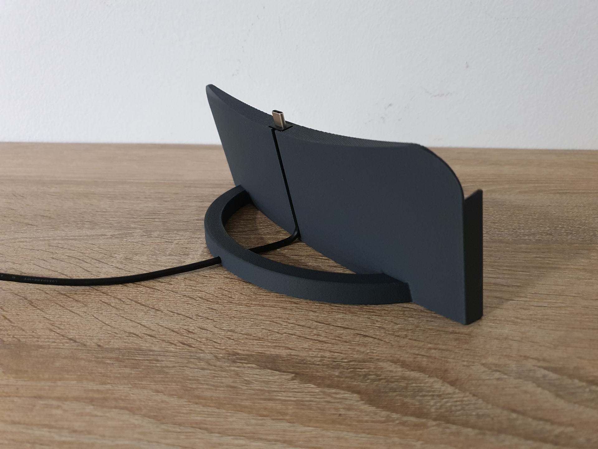 Playstation Portal Charging Stand - 3DPrintingLabDesigns