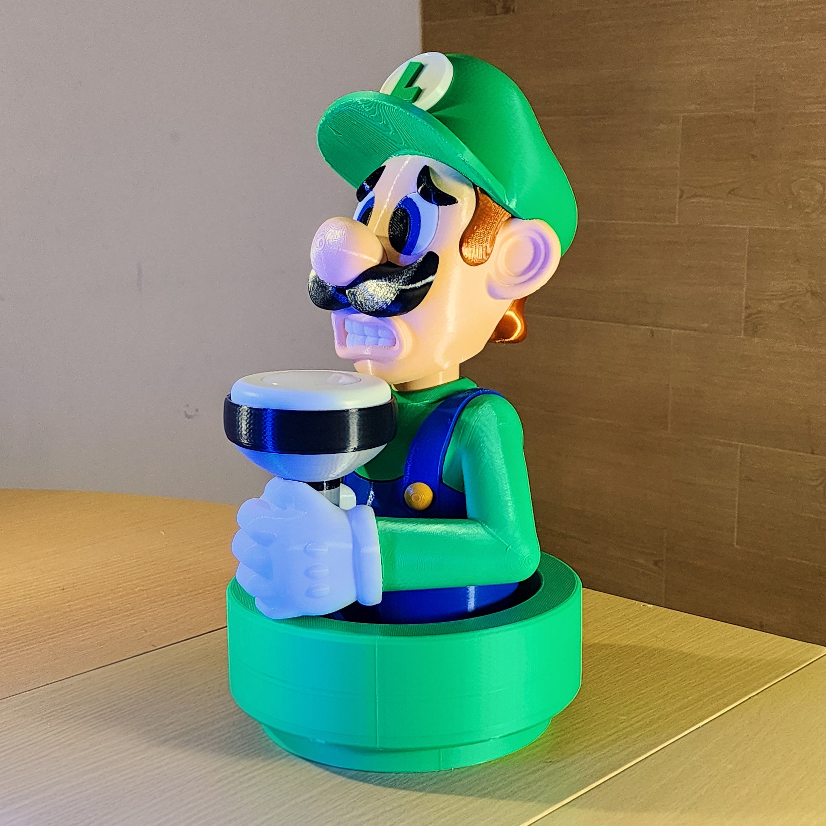 Scared Luigi Lamp , Luigi’s Mansion Light , Nintendo Super Mario Bros Inspired Led Light
