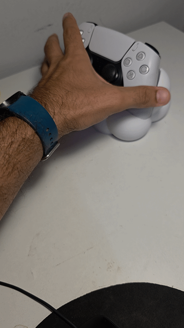 PS5 Controller Stand Kawaii Cloud-Shaped  – The Cutest Way to Hold Your DualSense