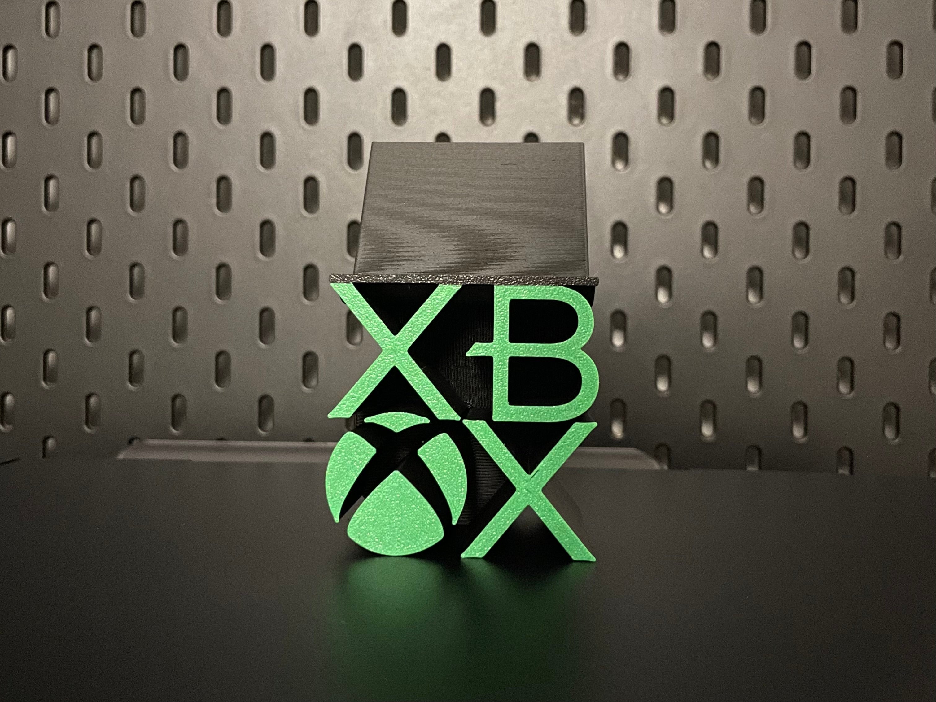 Xbox Controller Holder – Compact Stand for Xbox Controllers – Gaming Desk Accessory