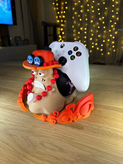 Ace One Piece Controller Stand – Anime Gamer Gift – Universal Holder for PS5, Xbox, Switch – Fire Fist Inspired Gaming Decor