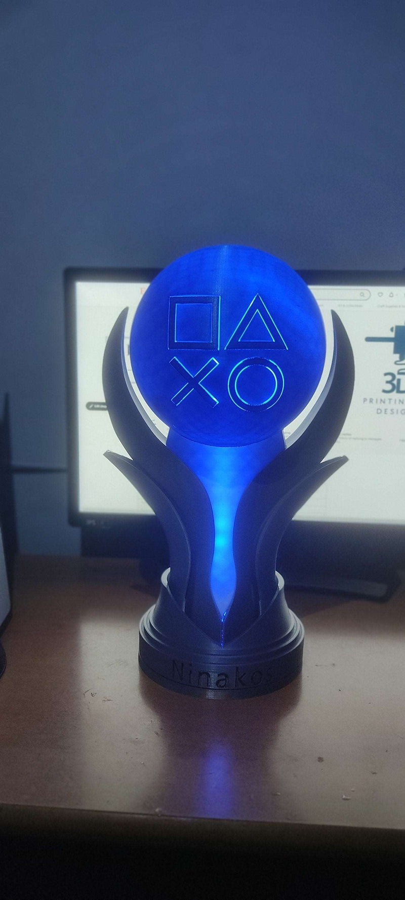 PS5 3D Beast Size High Quality Platinum RGB Led Lights Made Trophy in Special Limited Edition 36cm / 14,17in almost as tall as Playstation 5