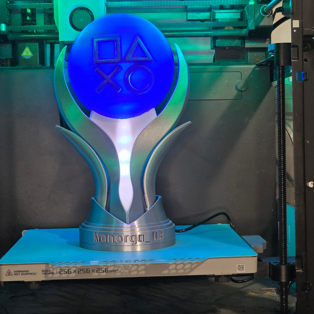 PS5 Platinum Trophy Replica