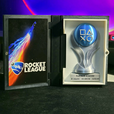 Rocket League Platinum Trophy Display Case – Personalized Steelbook-Style Case, 15 cm (5.9 in), 3D Printed PLA+